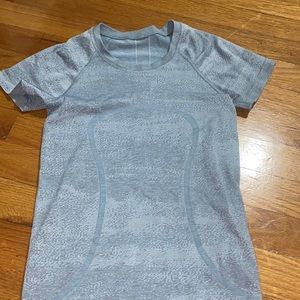 Chambray printed lululemon swiftly tech